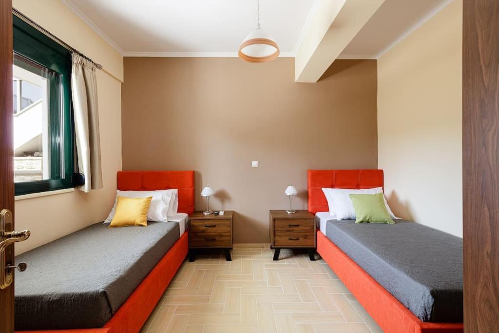 Apartamento Galini House Tria Monastiria Exterior foto